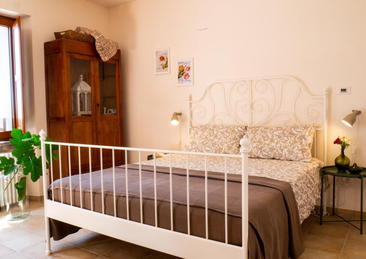 B & B La Primavera Pergola Εξωτερικό φωτογραφία