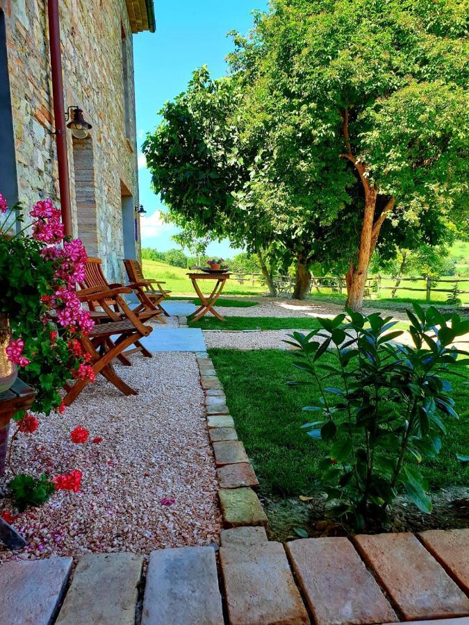 B & B La Primavera Pergola Εξωτερικό φωτογραφία
